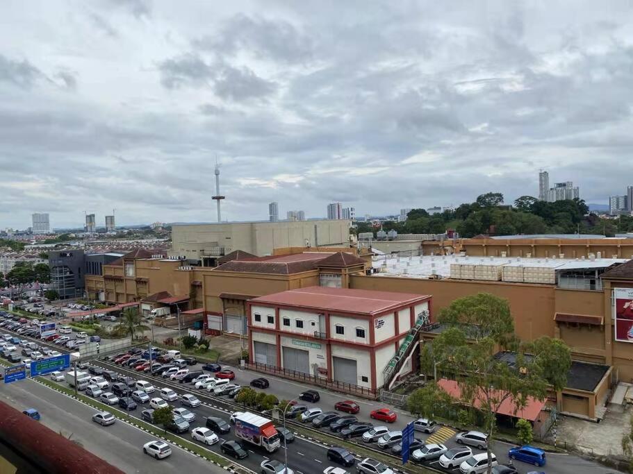 2 Bedroom Apartment Next To Historical Spots Malacca Exterior photo